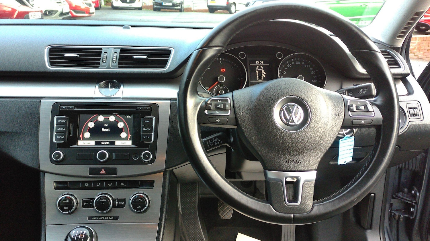 Used Volkswagen Passat 2014 for sale - 76997672: Photo 14