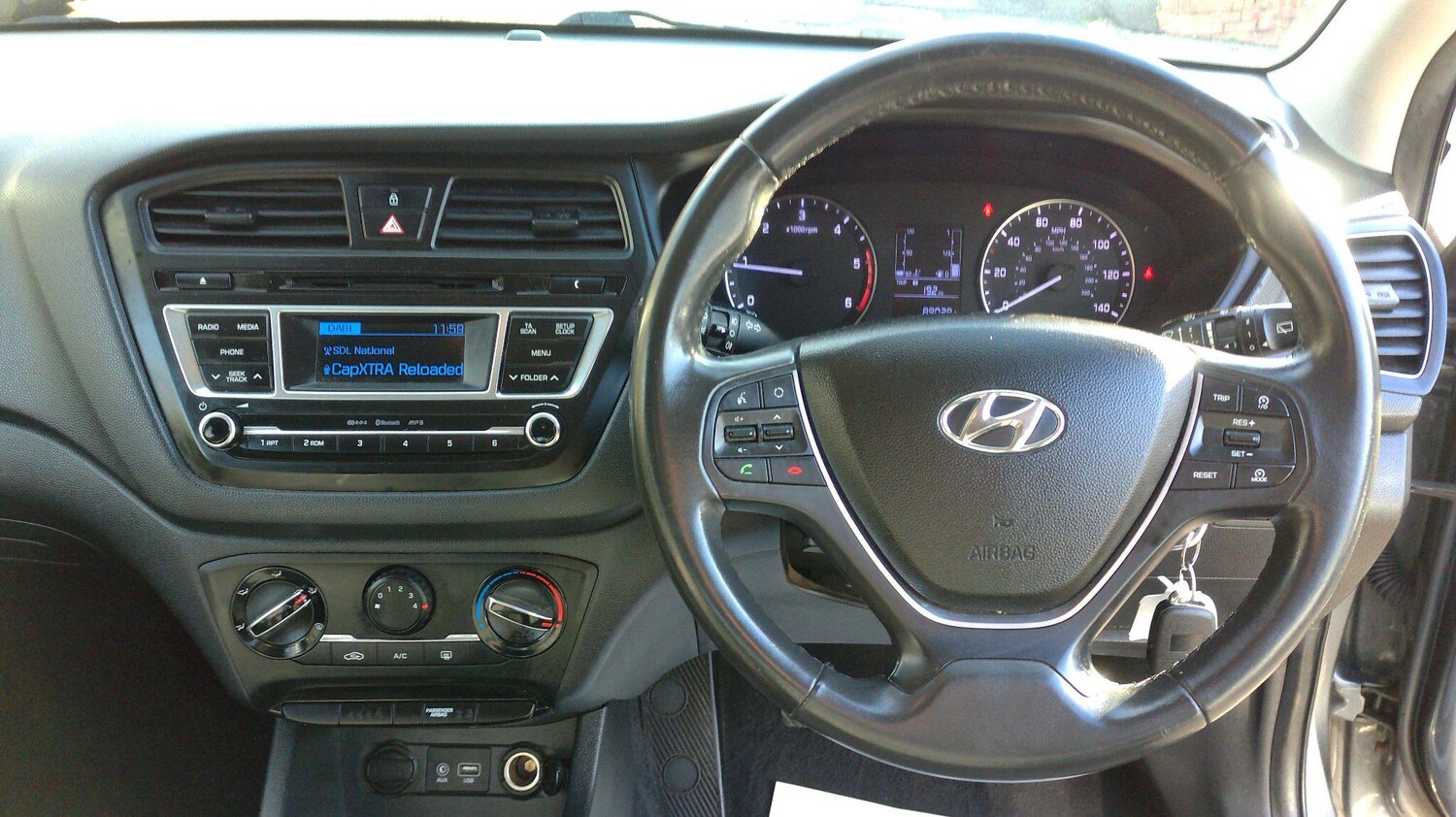 Used Hyundai i20 for sale - 76994863: Photo 15