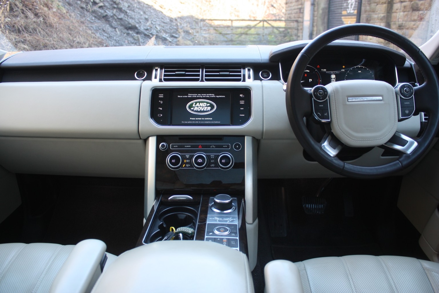 Used Land Rover Range Rover 2014 for sale - 77438444: Photo 2