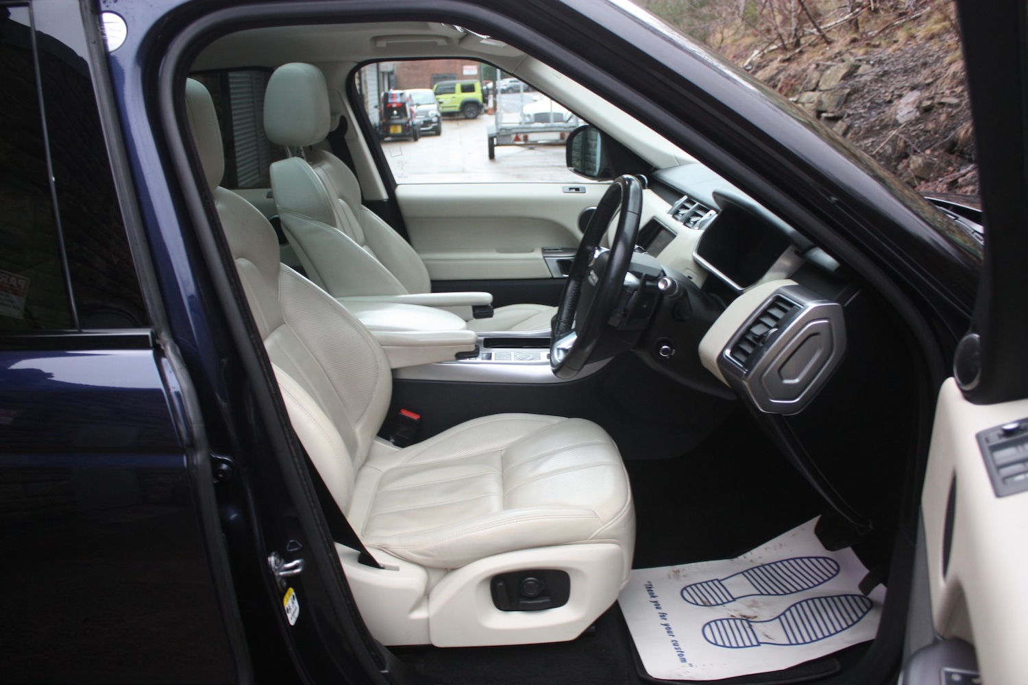 Used Land Rover Range Rover Sport 2016 for sale - 77303739: Photo 12