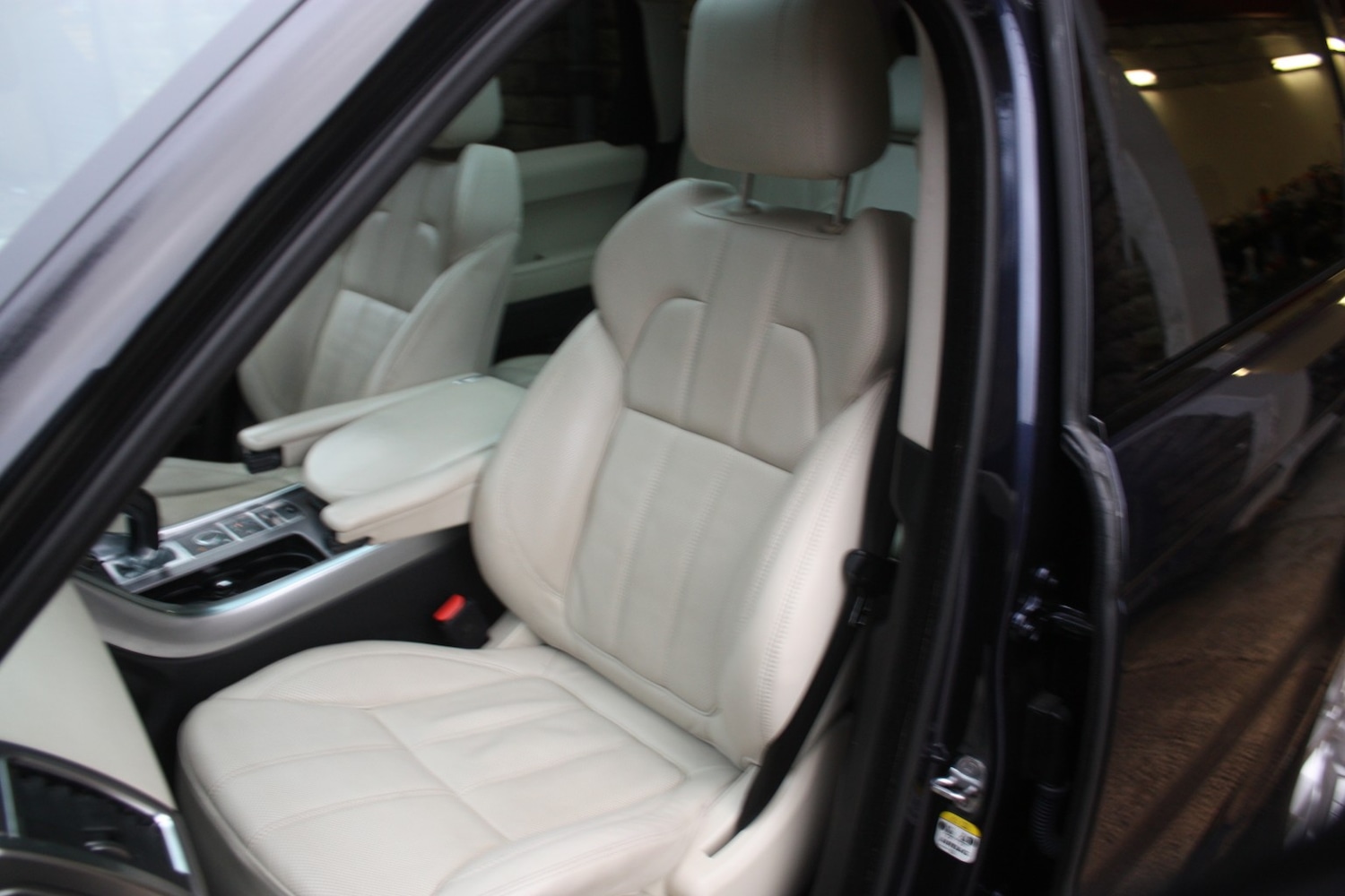 Used Land Rover Range Rover Sport 2016 for sale - 77303739: Photo 15