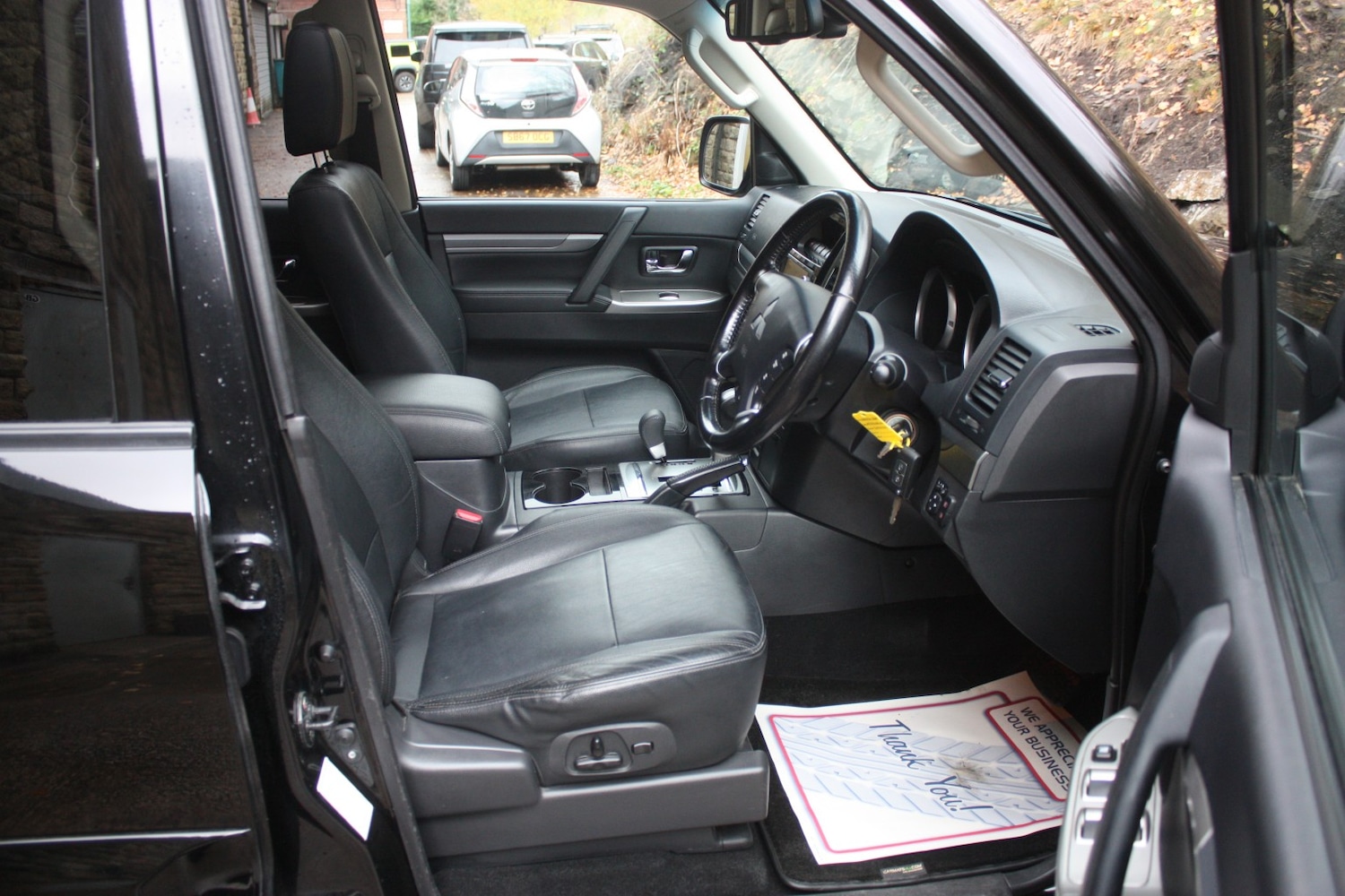 Used Mitsubishi Shogun 2016 for sale - 76547808: Photo 12