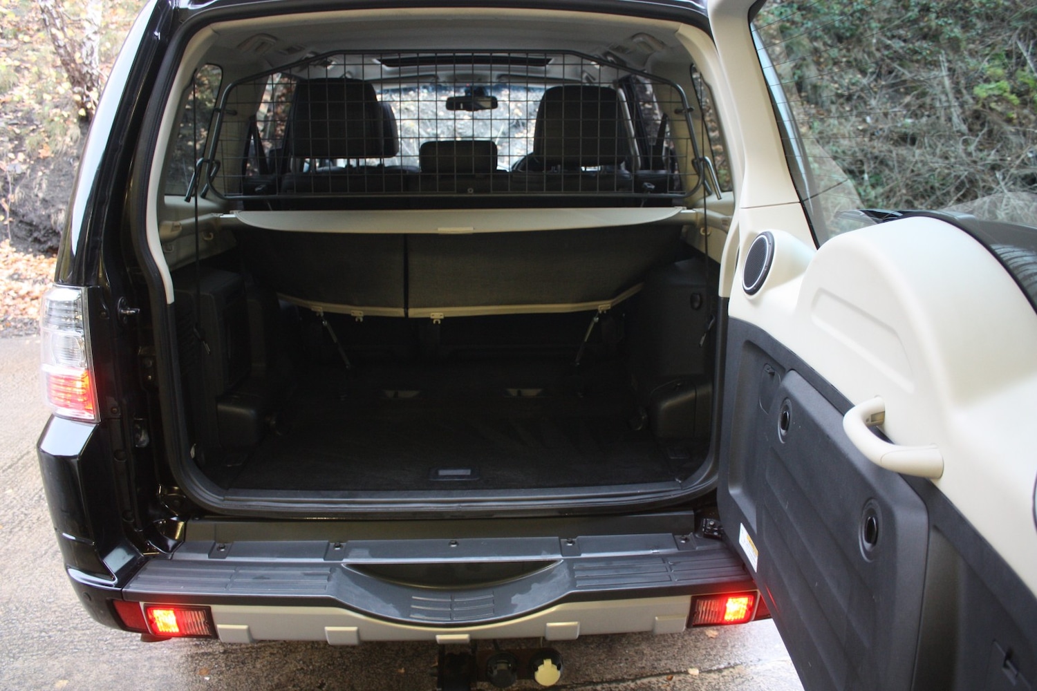 Used Mitsubishi Shogun 2016 for sale - 76547808: Photo 26