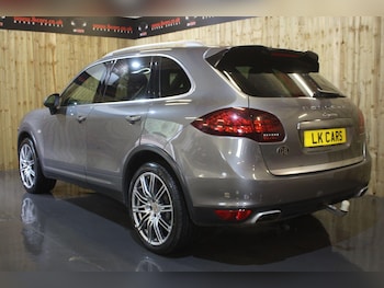 Used Porsche Cayenne 2013 for sale - 75446457: Photo