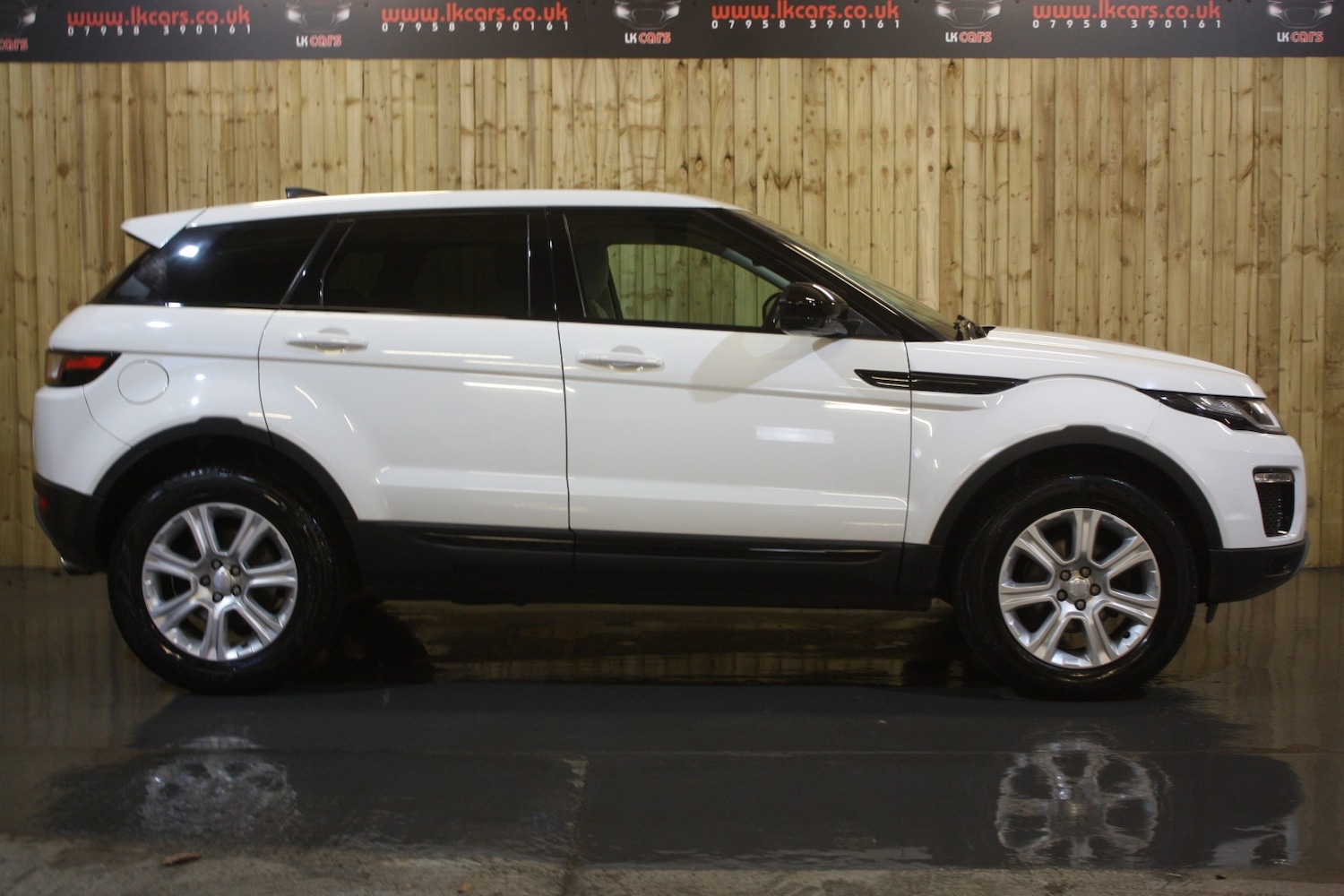 Used Land Rover Range Rover Evoque 2018 for sale - 77508552: Photo 3