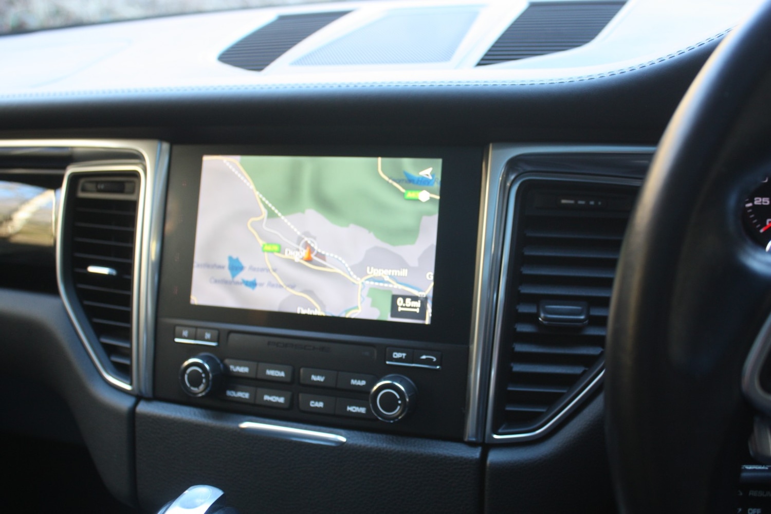 Used Porsche Macan 2017 for sale - 77225165: Photo 19