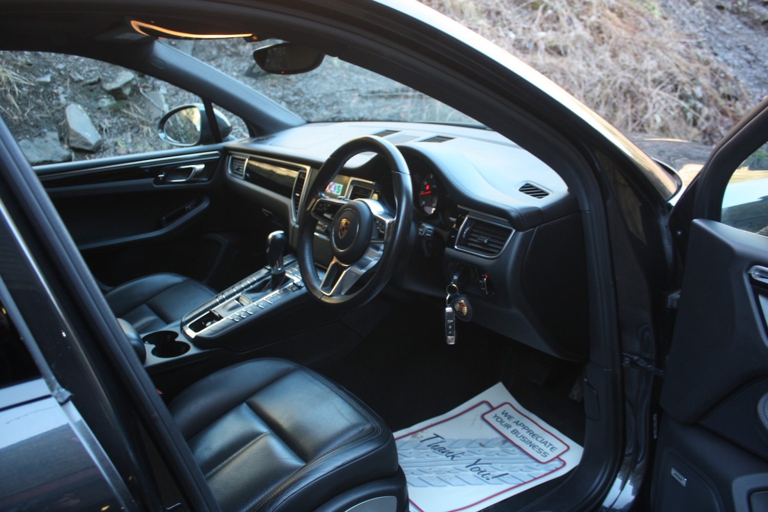 Used Porsche Macan 2017 for sale - 77225165: Photo 8