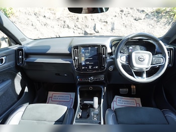 Used Volvo XC40 2019 for sale - 79176805: Photo