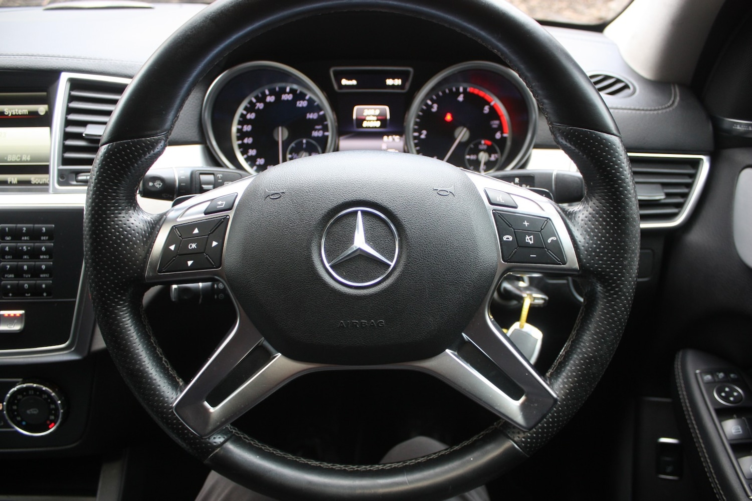 Used Mercedes-Benz GL Class 2016 for sale - 77173129: Photo 20