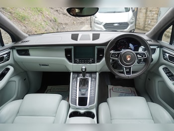 Used Porsche Macan 2016 for sale - 78502625: Photo