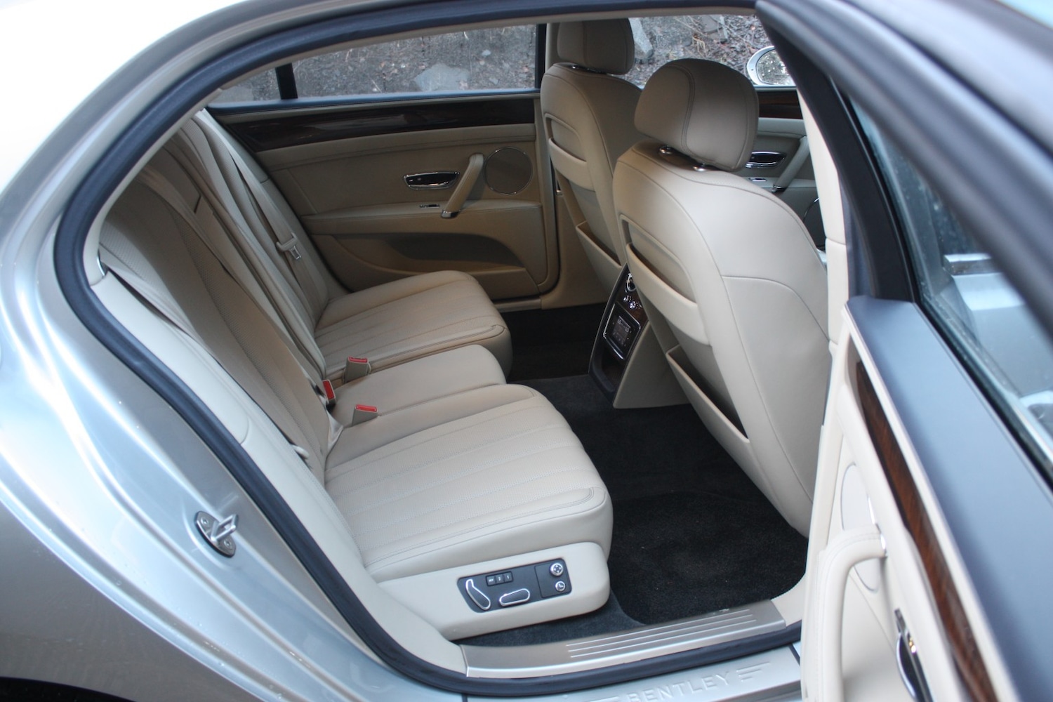 Used Bentley Flying Spur 2014 for sale - 77228230: Photo 11