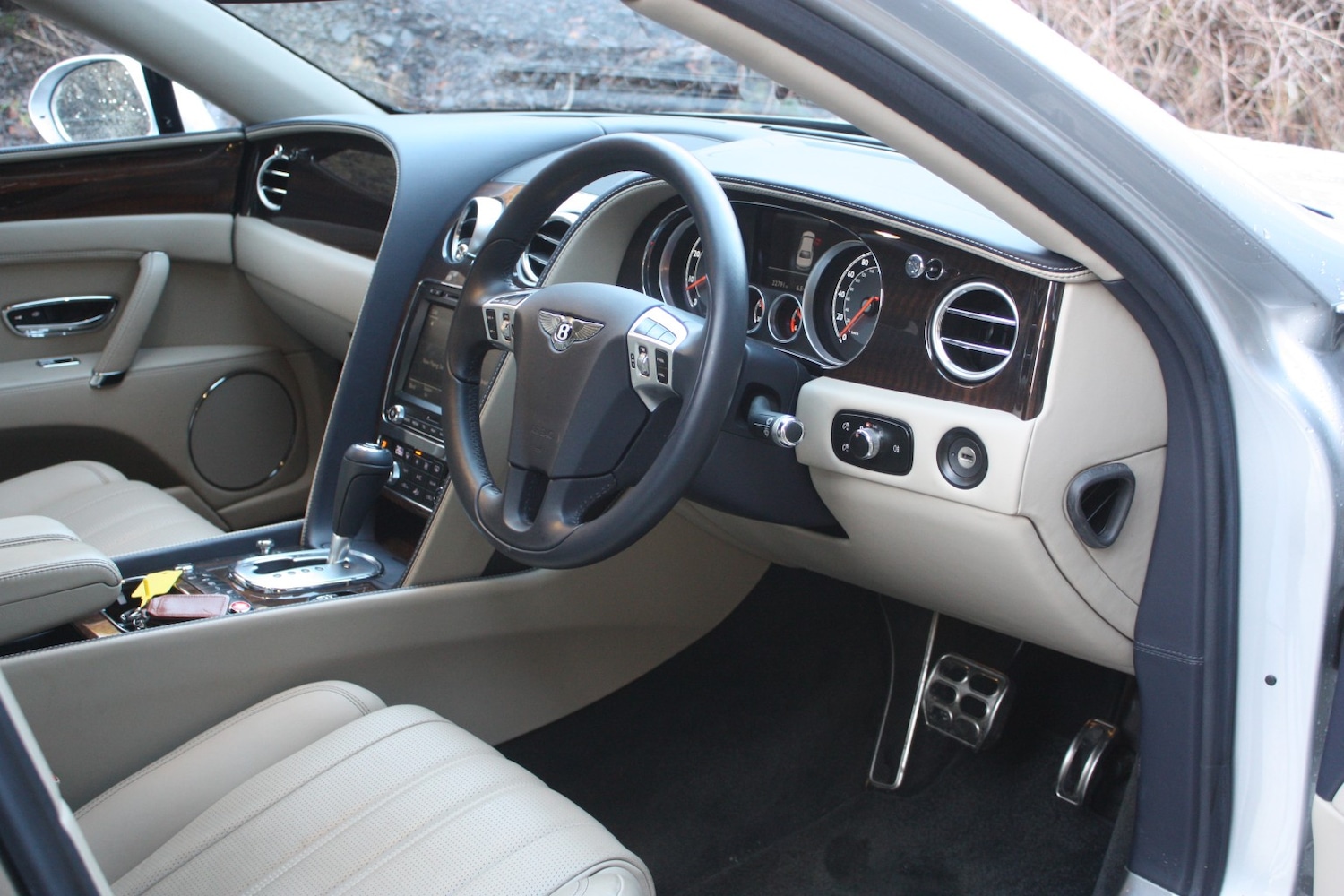 Used Bentley Flying Spur 2014 for sale - 77228230: Photo 8