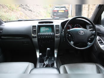 Used Toyota Land Cruiser 2009 for sale - 76011445: Photo
