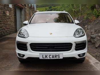 Used Porsche Cayenne 2016 for sale - 78956820: Photo