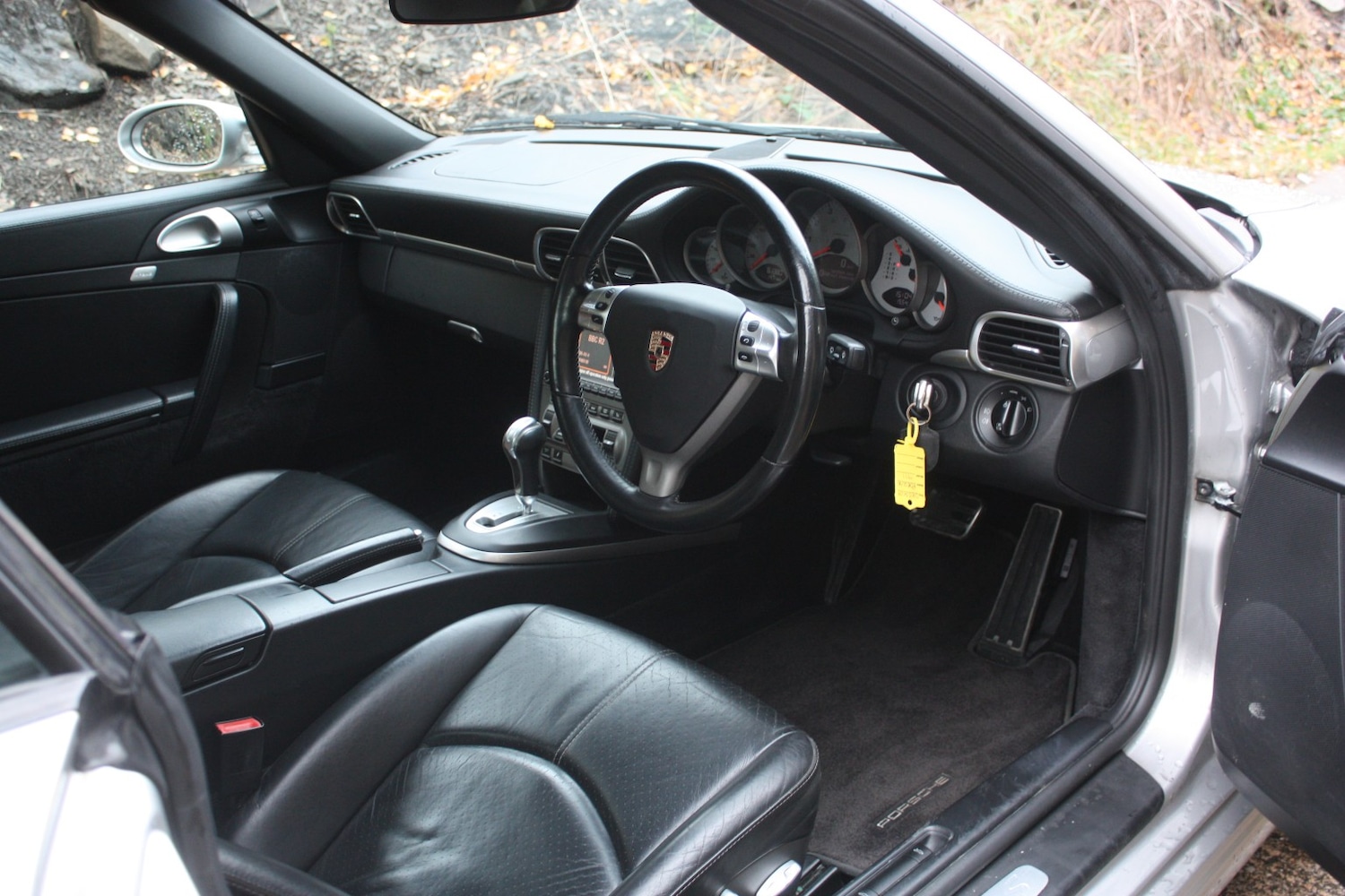 Used Porsche 911 2006 for sale - 76497410: Photo 11