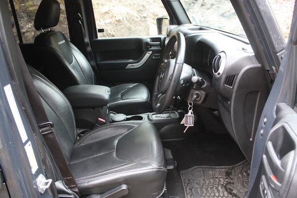 Used Jeep Wrangler 2017 for sale - 76281411: Photo 9