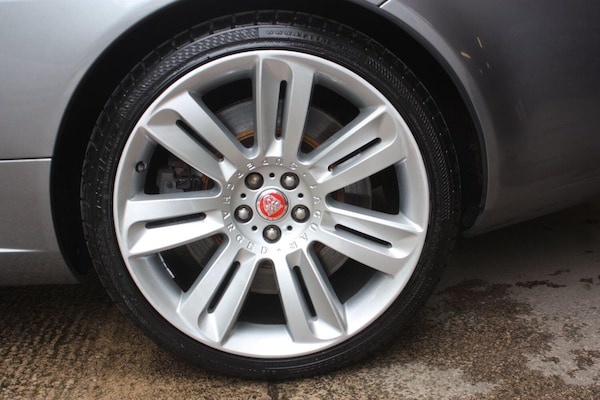 Used Jaguar XKR 2010 for sale - 75446445: Photo 25