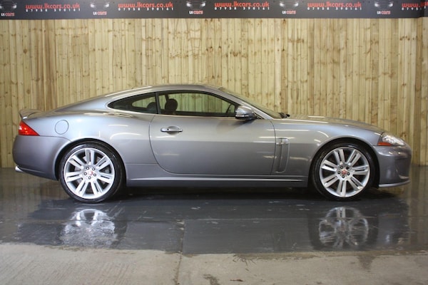 Used Jaguar XKR 2010 for sale - 75446445: Photo 7