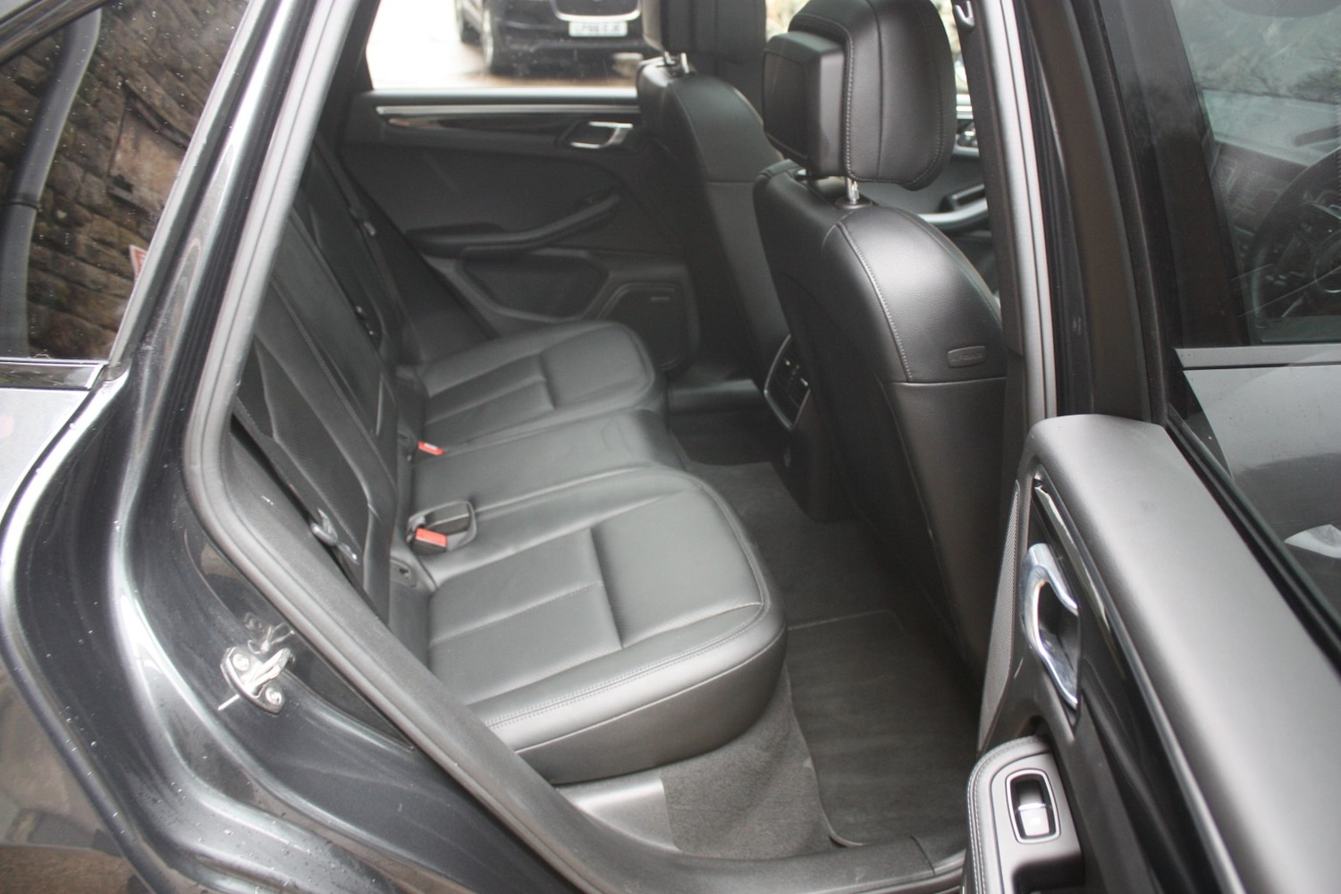 Used Porsche Macan 2017 for sale - 77991628: Photo 16