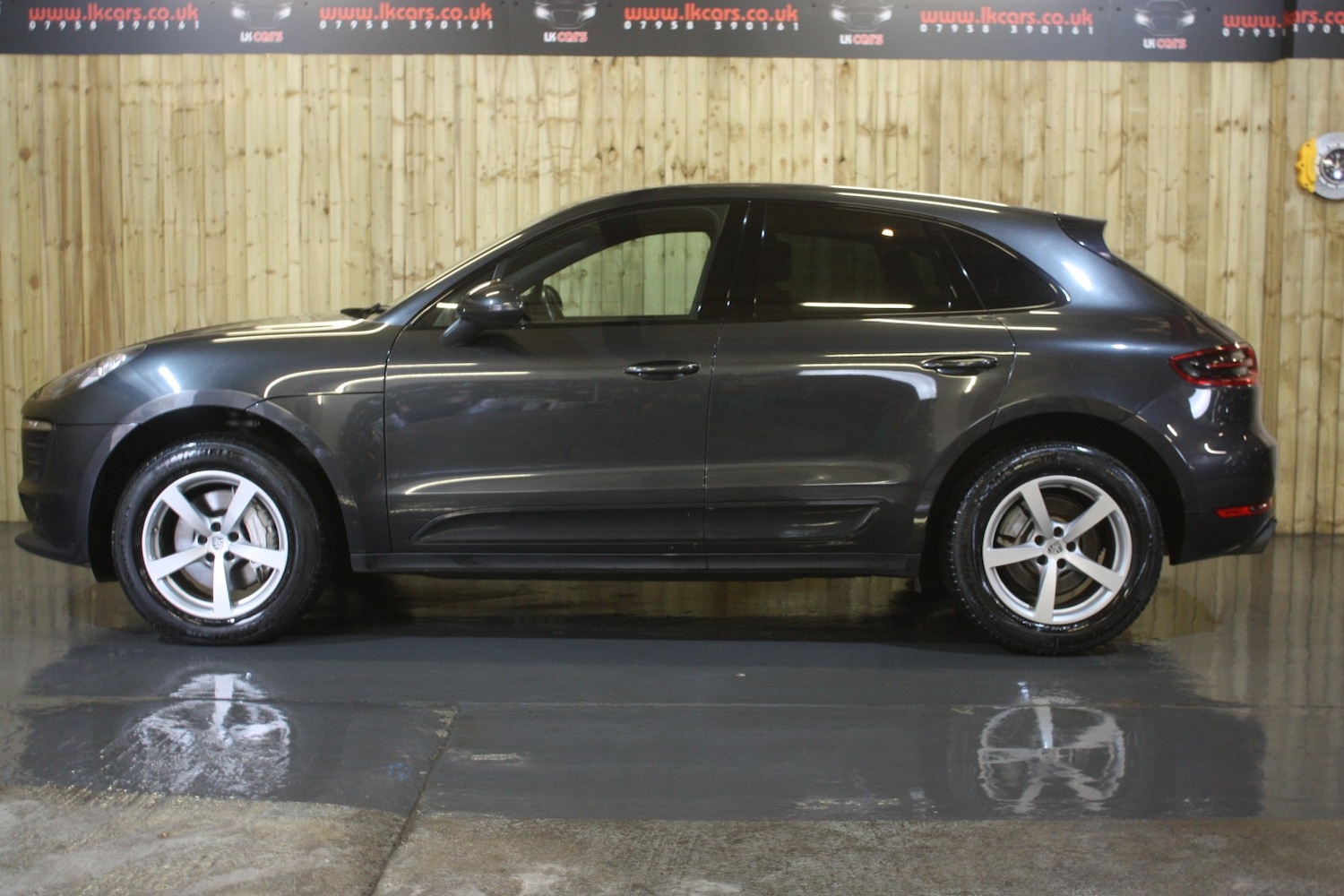 Used Porsche Macan 2017 for sale - 77991628: Photo 7