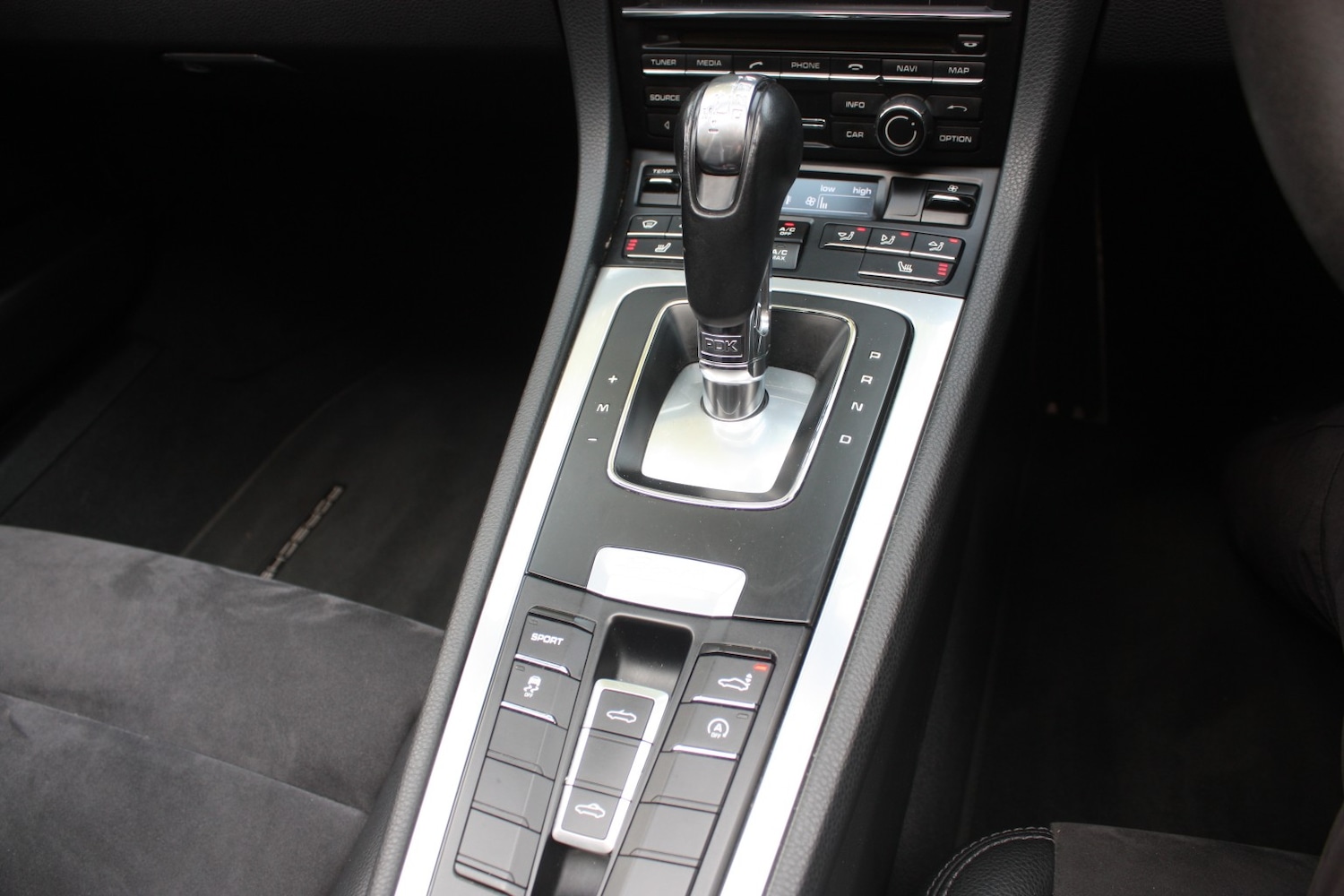 Used Porsche Boxster 2015 for sale - 76281435: Photo 24