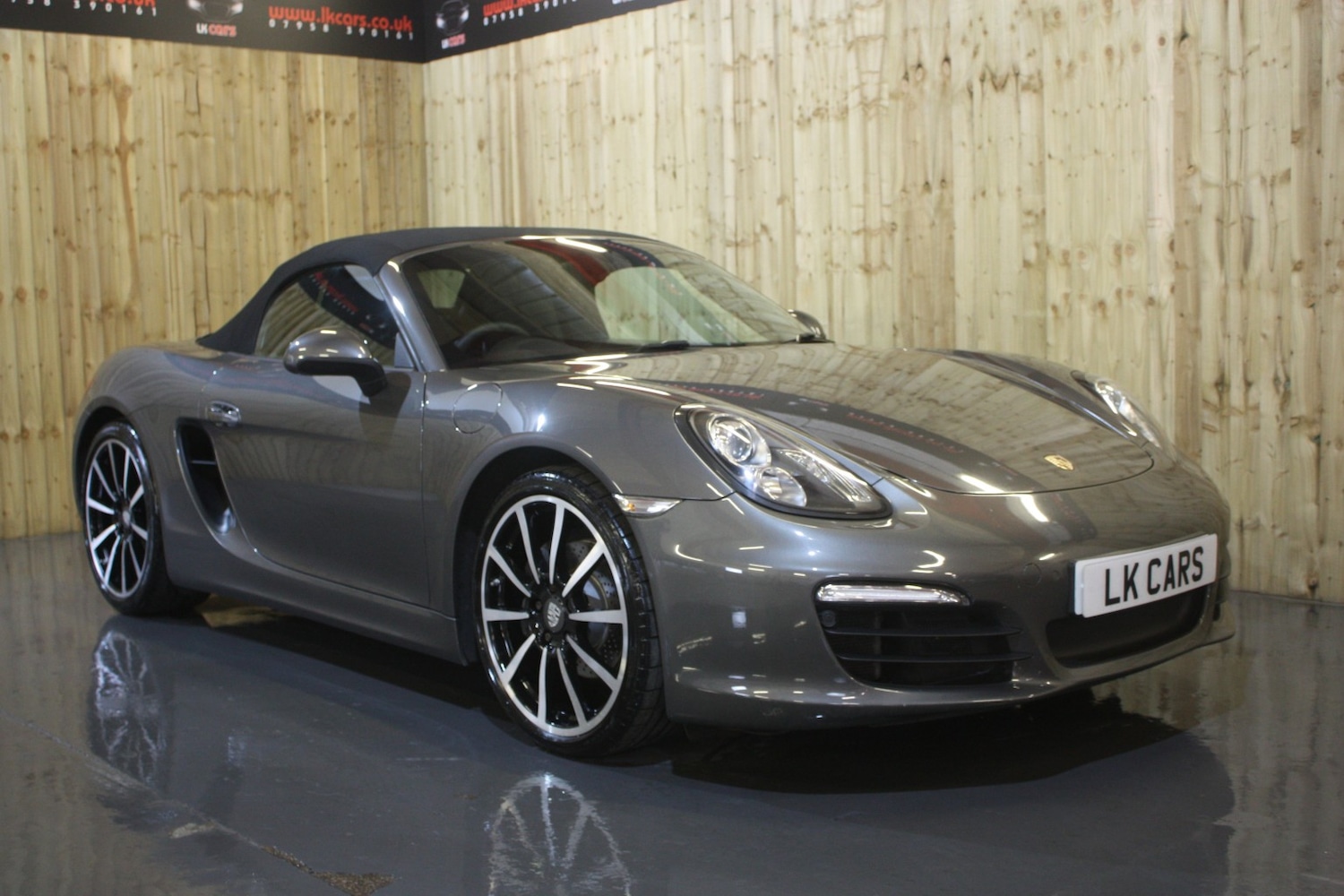 Used Porsche Boxster 2015 for sale - 76281435: Photo 3