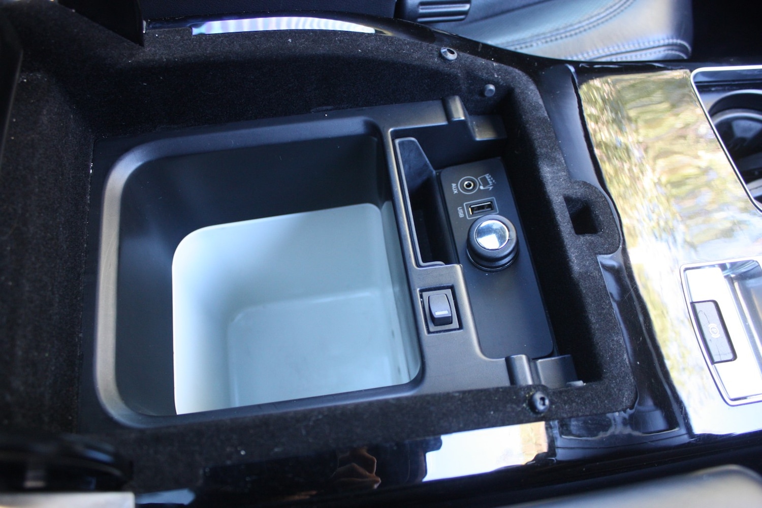 Vehicle 33