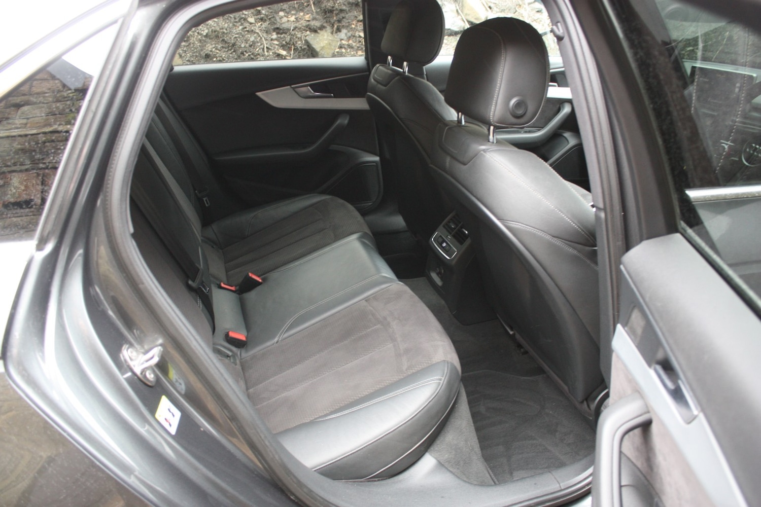 Used Audi A4 2016 for sale - 77906584: Photo 6