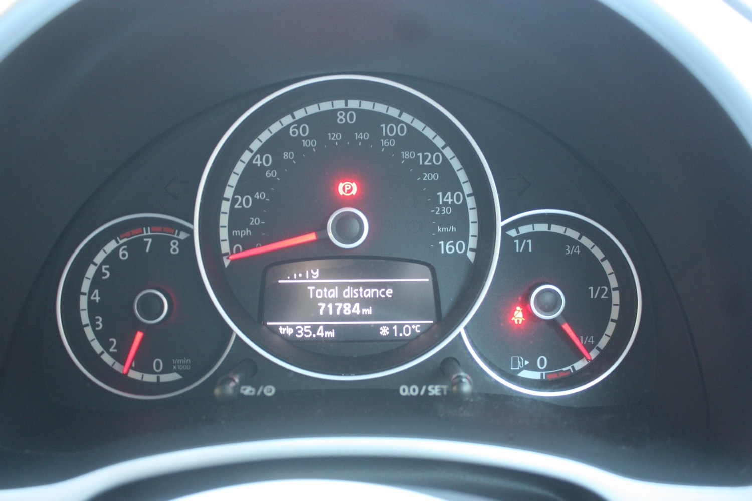 Used Volkswagen Beetle 2014 for sale - 77357376: Photo 12