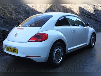 Used Volkswagen Beetle 2014 for sale - 77357376: Photo