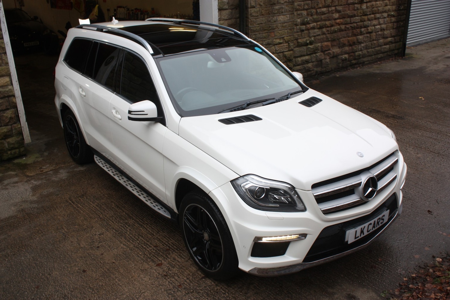 Used Mercedes-Benz GL Class 2015 for sale - 76712770: Photo 9