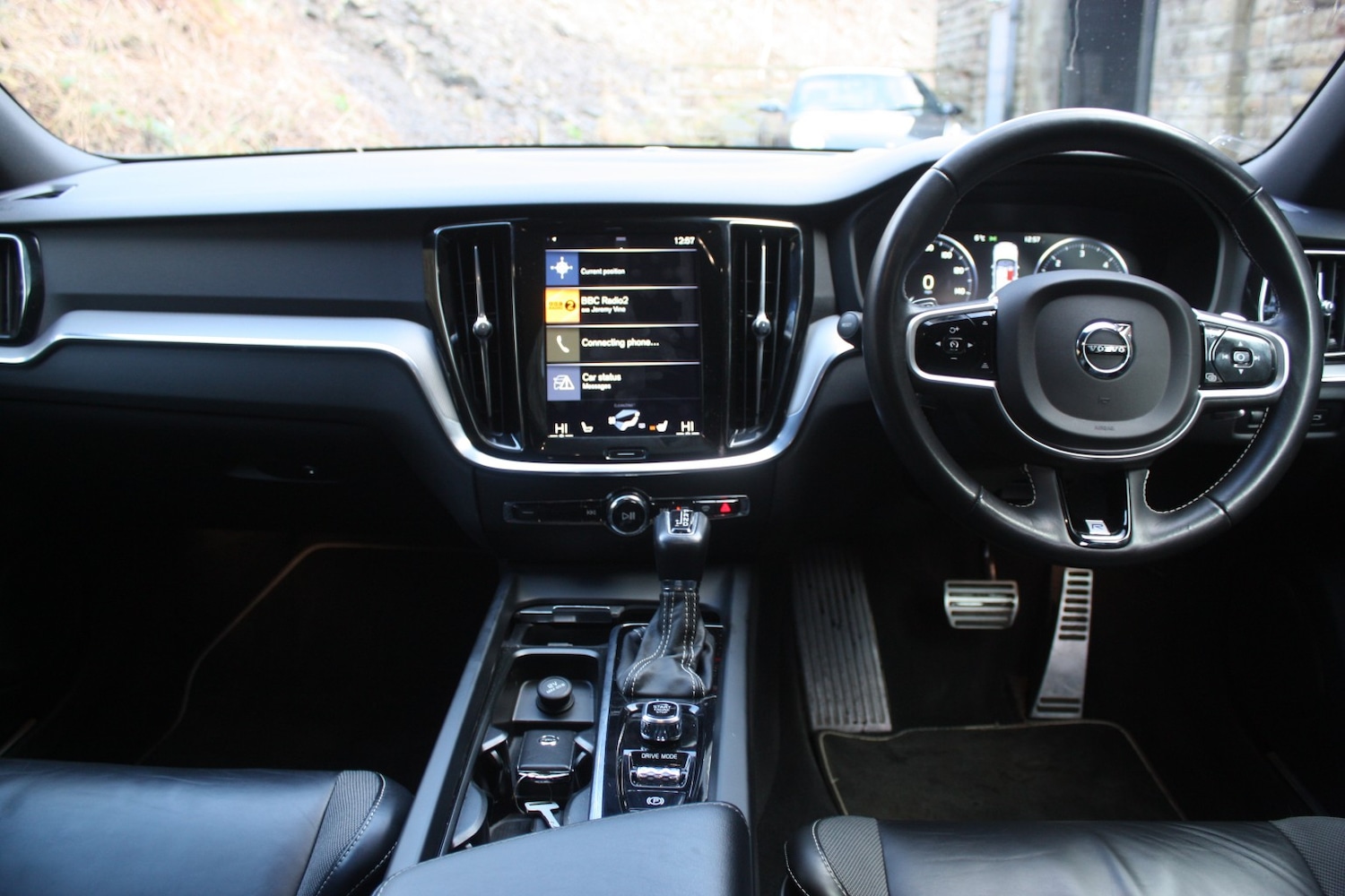 Used Volvo V60 2019 for sale - 76799185: Photo 2