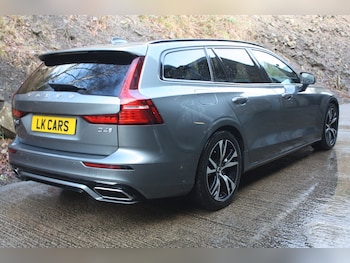 Used Volvo V60 2019 for sale - 76799185: Photo