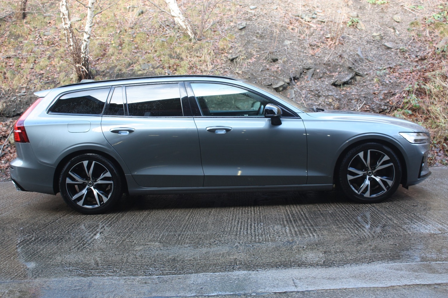 Used Volvo V60 2019 for sale - 76799185: Photo 6
