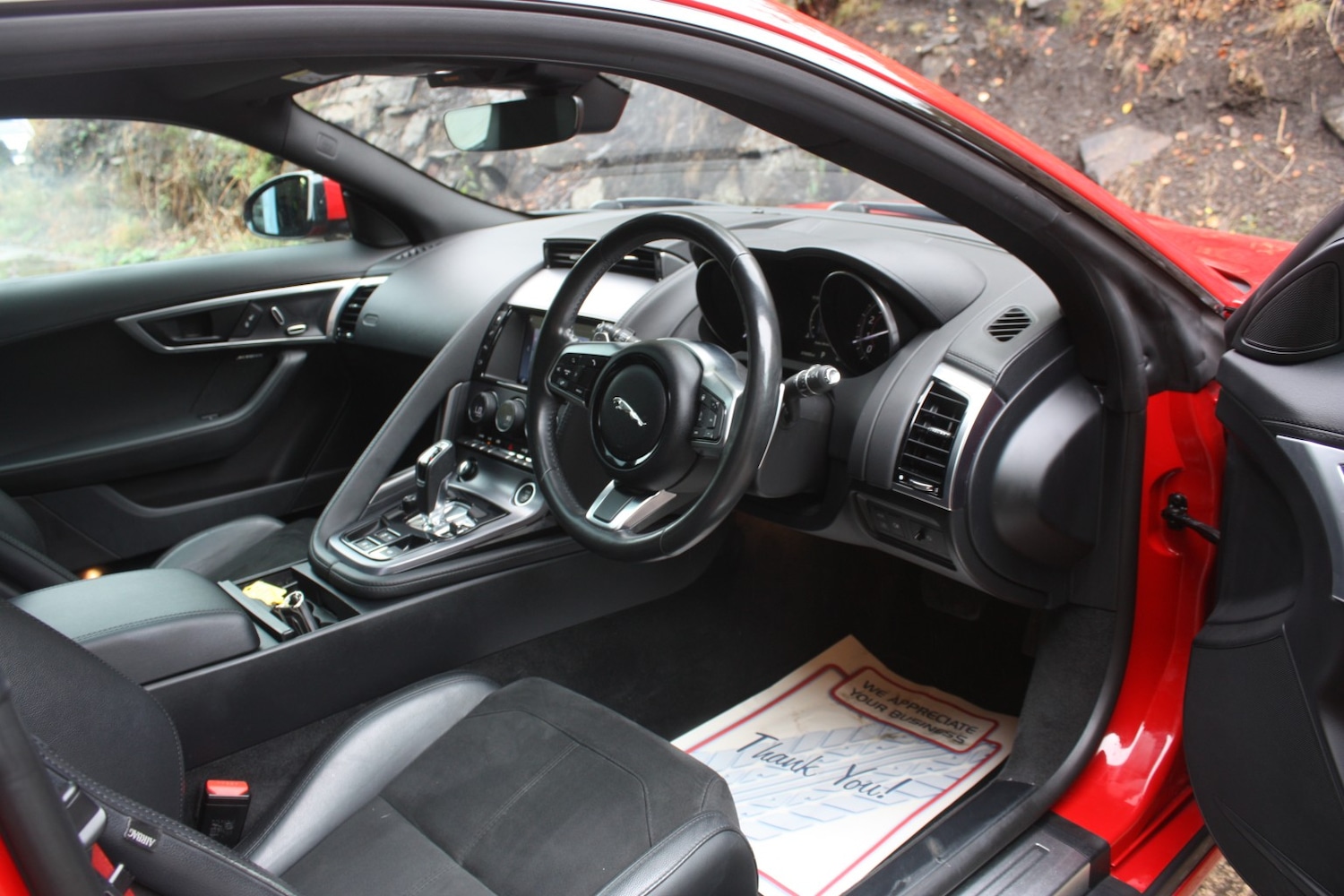 Used Jaguar F-Type 2017 for sale - 76128872: Photo 10