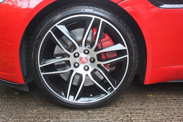 Used Jaguar F-Type 2017 for sale - 76128872: Photo 28