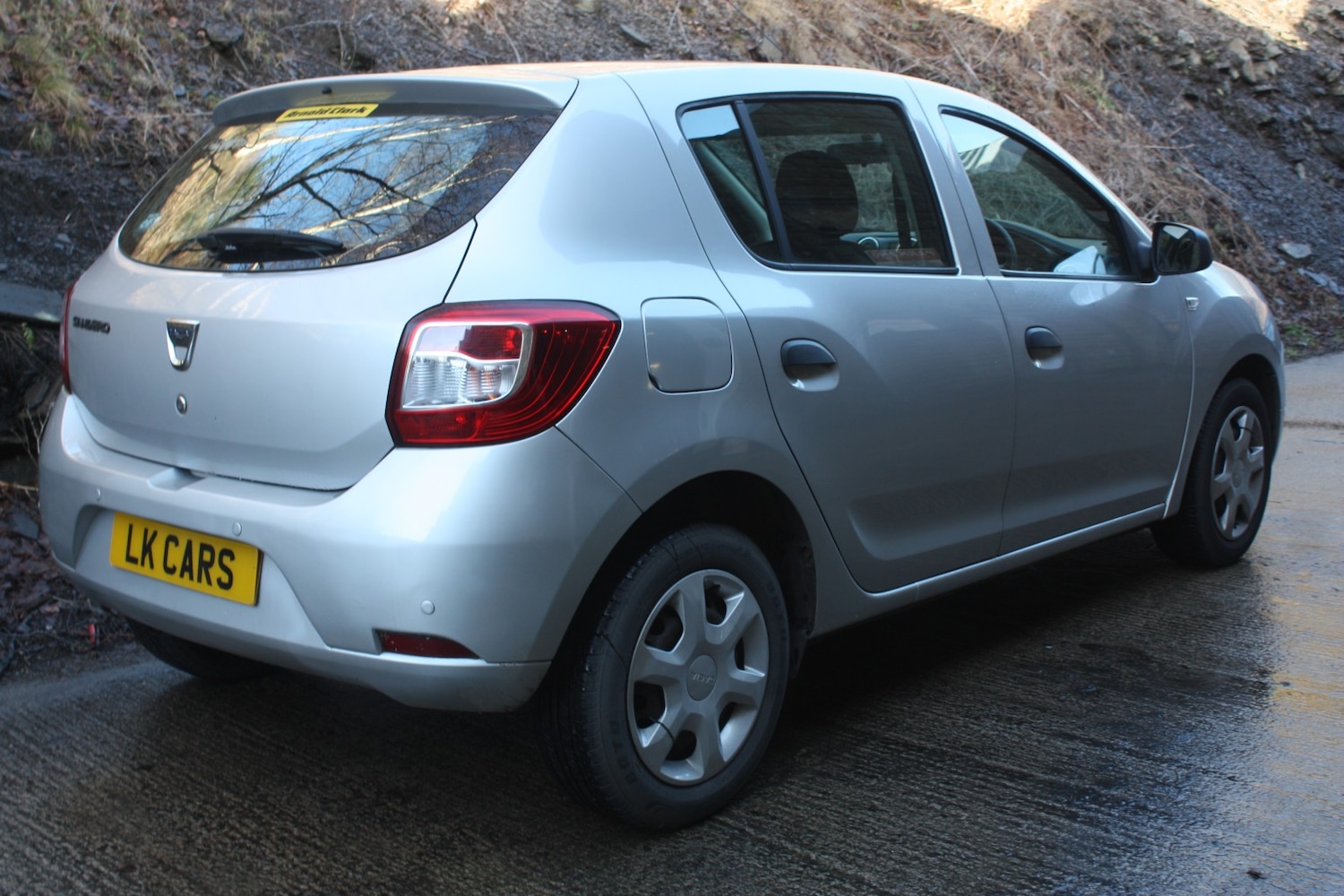 Used Dacia Sandero 2015 for sale - 77357367: Photo 4