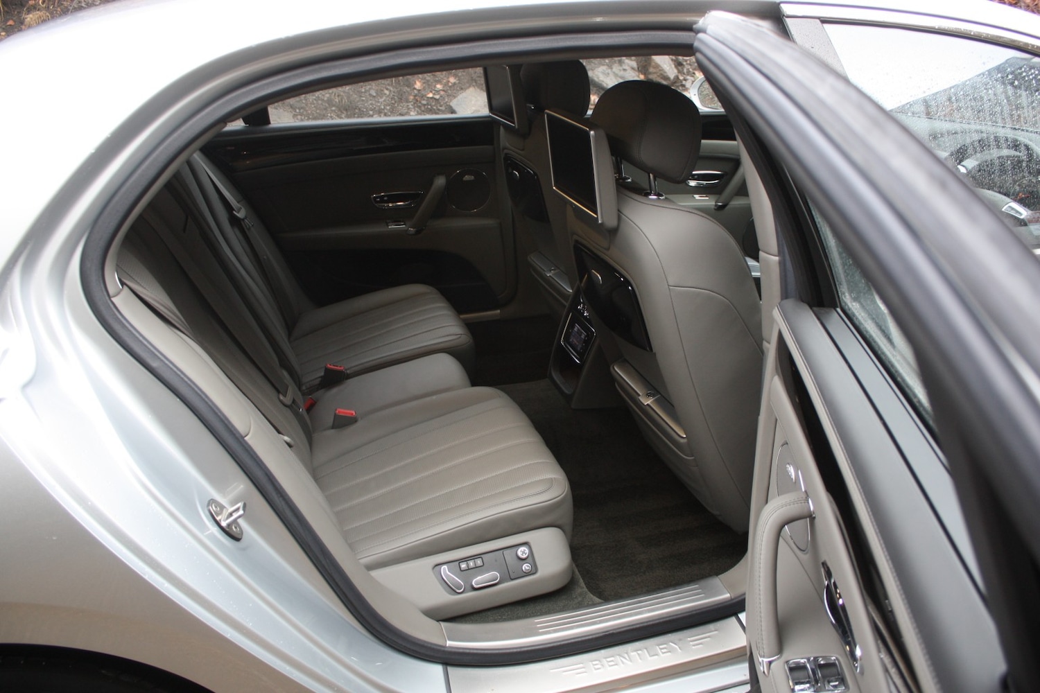 Used Bentley Flying Spur 2014 for sale - 76687172: Photo 11