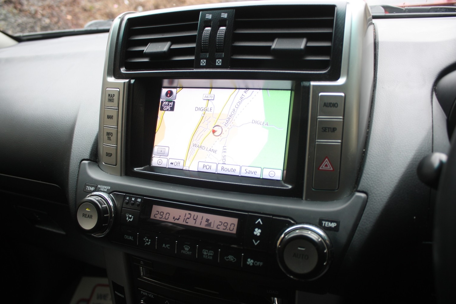 Used Toyota Land Cruiser 2012 for sale - 77681730: Photo 17