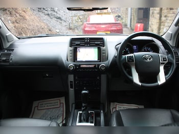 Used Toyota Land Cruiser 2012 for sale - 77681730: Photo