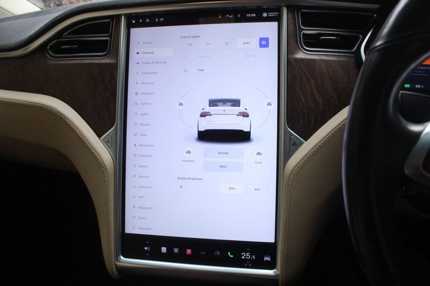 Used Tesla Model X 2017 for sale - 78070604: Photo 16