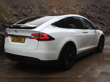 Used Tesla Model X 2017 for sale - 78070604: Photo