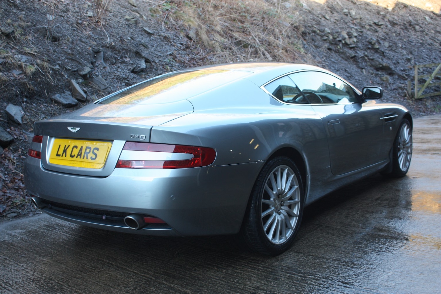 Used Aston Martin DB9 2007 for sale - 77225202: Photo 3
