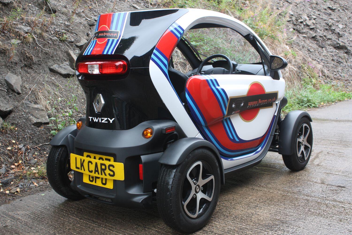 Vehicle 3