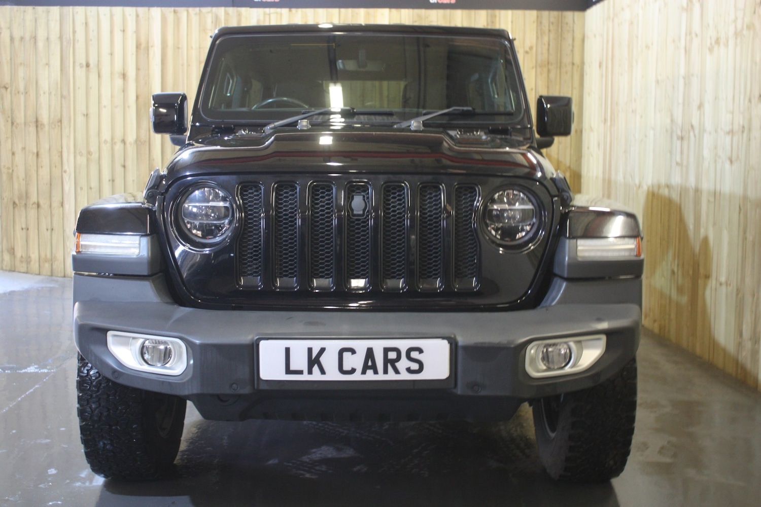 Used Jeep Wrangler 2019 for sale - 76799152: Photo 3