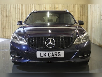 Used Mercedes-Benz E Class 2014 for sale - 78300418: Photo