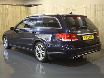 Used Mercedes-Benz E Class 2014 for sale - 78300418: Photo