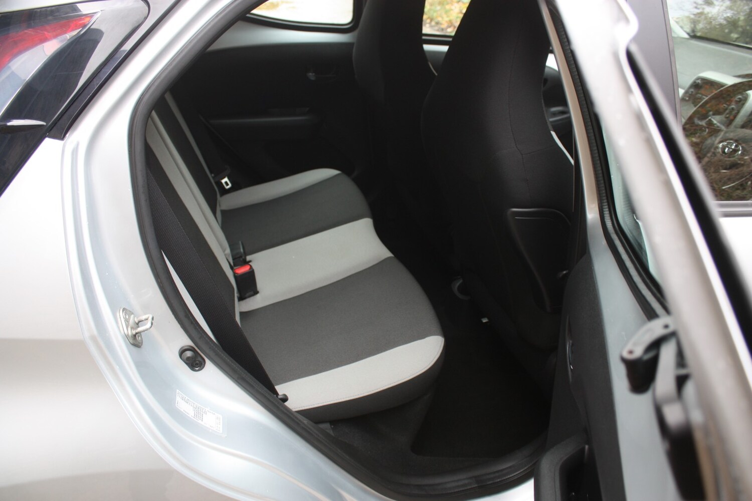 Used Toyota AYGO 2018 for sale - 76483028: Photo 13