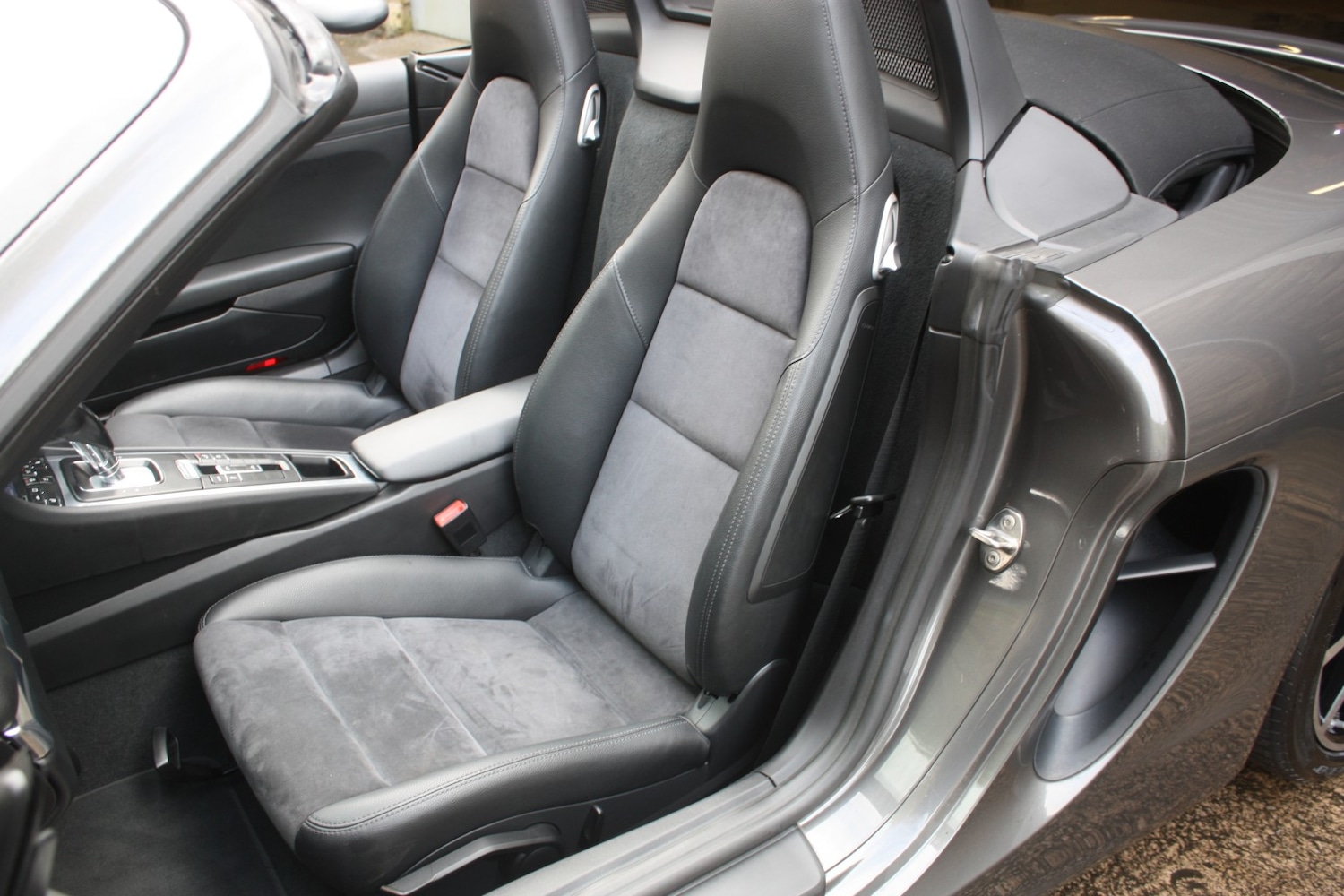 Used Porsche Boxster 2015 for sale - 78018412: Photo 17