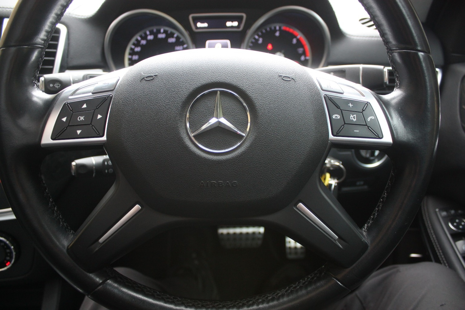 Used Mercedes-Benz GL Class 2013 for sale - 76482991: Photo 16